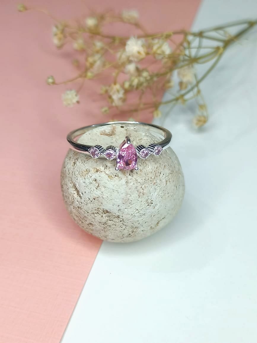 Anillo Circón rosa